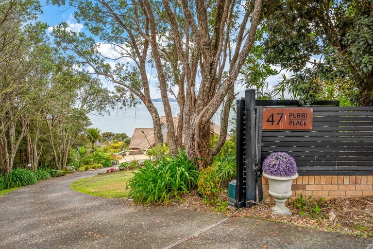 Photo of property in 47 Puriri Place, Sandspit, Warkworth, 0982