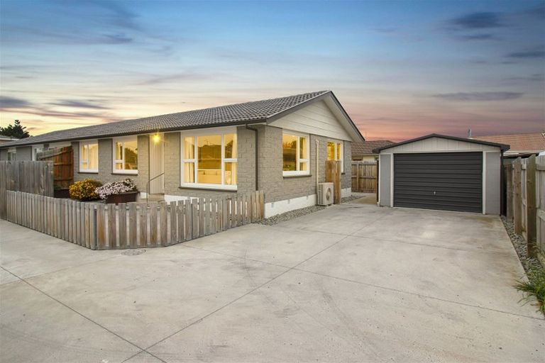 Photo of property in 1/7 Farnborough Street, Aranui, Christchurch, 8061