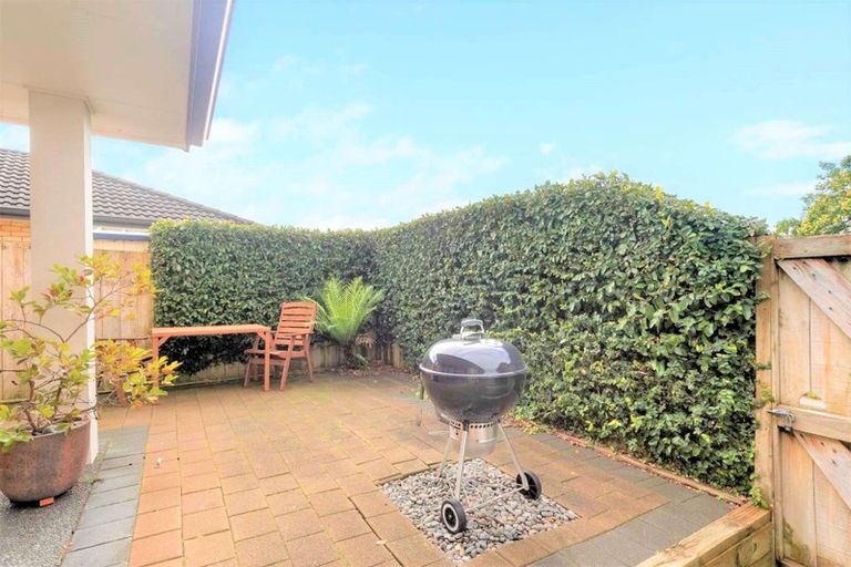 Photo of property in 16 Amery Place, Papamoa Beach, Papamoa, 3118