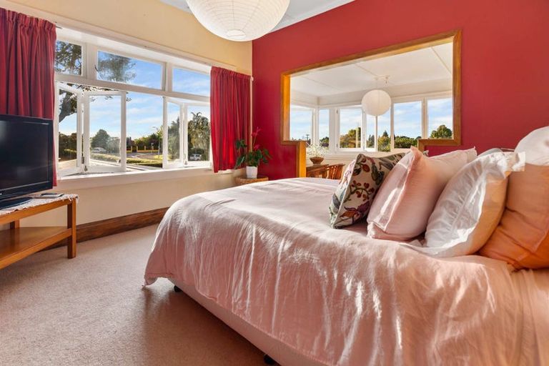 Photo of property in 2 Mansel Avenue, Hillcrest, Hamilton, 3216