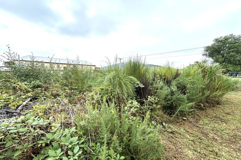 Photo of property in 32 Hart Street, Blackball, 7804