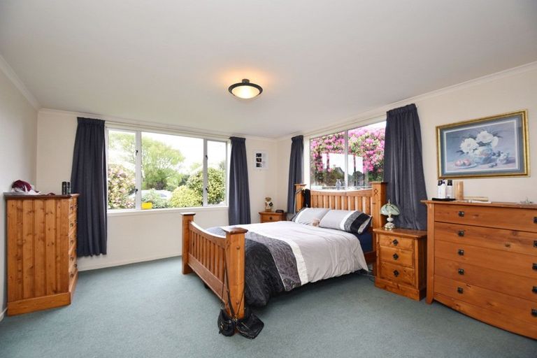 Photo of property in 76 Robertson Street, Richmond, Invercargill, 9810