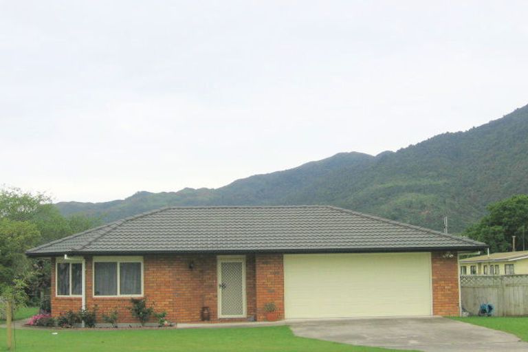 Photo of property in 2 Follis Street, Te Aroha, 3320