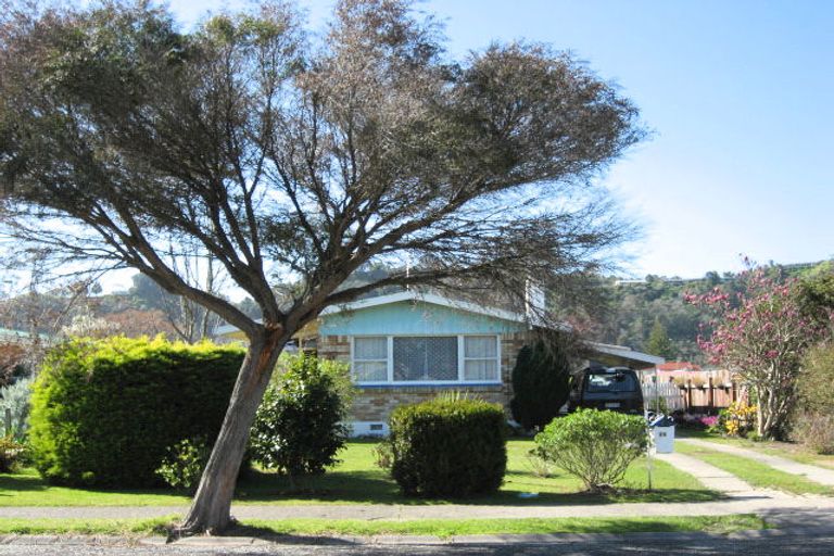 Photo of property in 25 Apanui Avenue, Whakatane, 3120