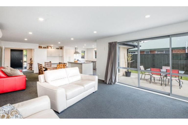 Photo of property in 50 Hakatere Road, Pegasus, 7612