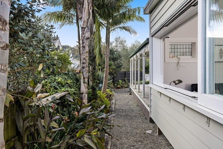 Photo of property in 971 Matakana Road, Matakana, Warkworth, 0985