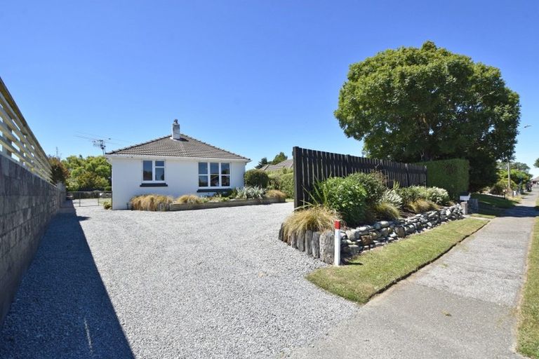 Photo of property in 76 Adamson Crescent, Glengarry, Invercargill, 9810