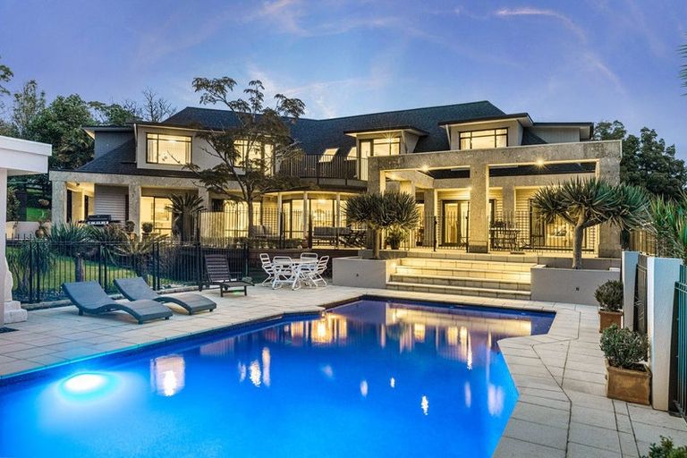 Photo of property in 9 Tiffany Close, Totara Park, Auckland, 2019