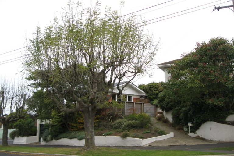 Photo of property in 1 Rosebery Street, Belleknowes, Dunedin, 9011