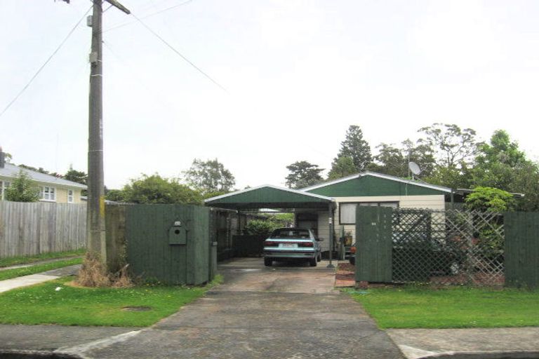 Photo of property in 35 Old Onerahi Road, Onerahi, Whangarei, 0110