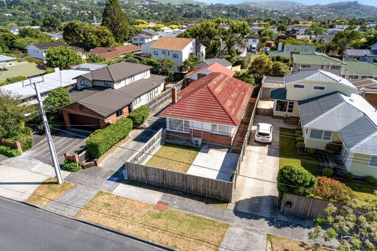 Photo of property in 27 Epuni Street, Hutt Central, Lower Hutt, 5011