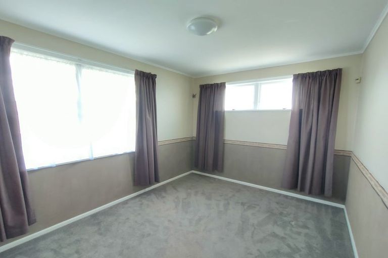 Photo of property in 7 Sycamore Drive, Sunnynook, Auckland, 0620