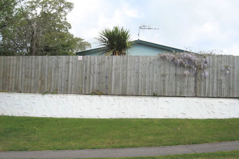 Photo of property in 1/4 Motutere Avenue, Taupo, 3330