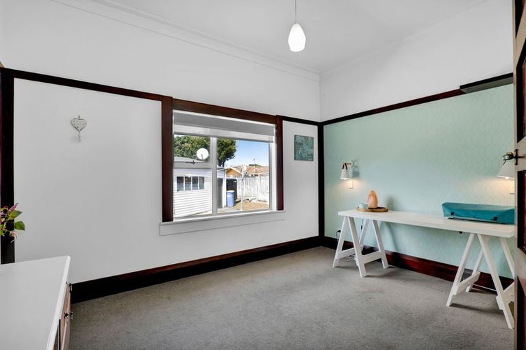 Photo of property in 21 Dives Avenue, Hawera, 4610