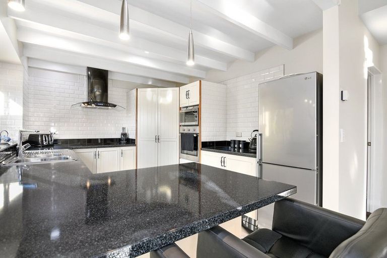 Photo of property in 10a Harford Court, Stoke, Nelson, 7011