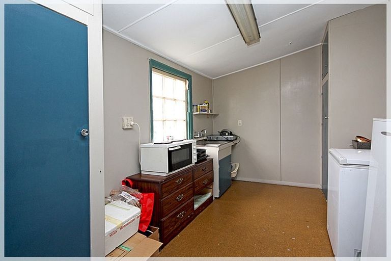 Photo of property in 4 Park Street, Foxton, 4814