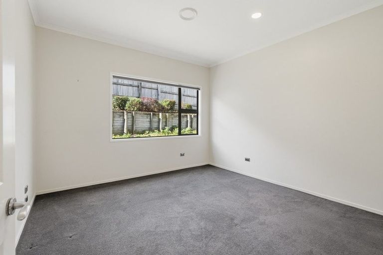 Photo of property in 19c Shelter Grove, Frankleigh Park, New Plymouth, 4310