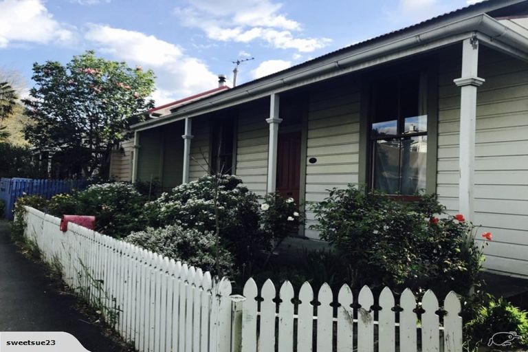 Photo of property in 218 Rutherford Street, Nelson, 7010