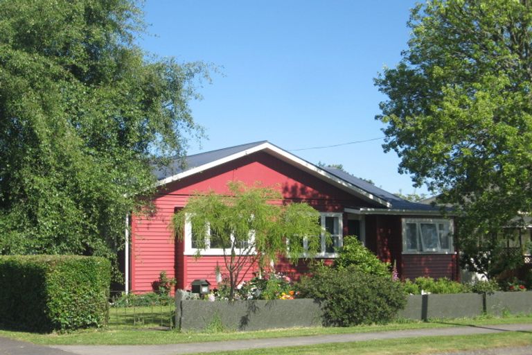 Photo of property in 12 Grosvenor Street, Cambridge, 3434