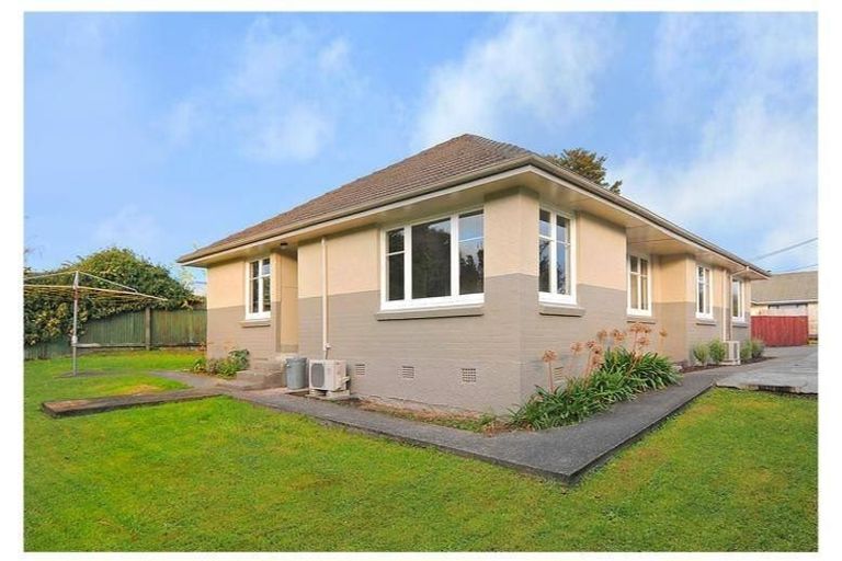 Photo of property in 42a Ebdentown Street, Ebdentown, Upper Hutt, 5018