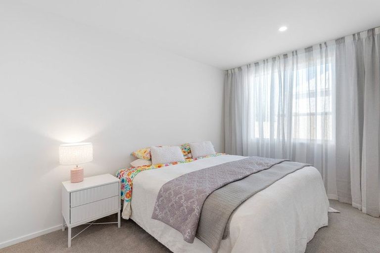 Photo of property in 6c Berwick Street, Mosgiel, 9024