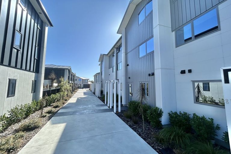 Photo of property in 27 Tensing Place, Sockburn, Christchurch, 8042