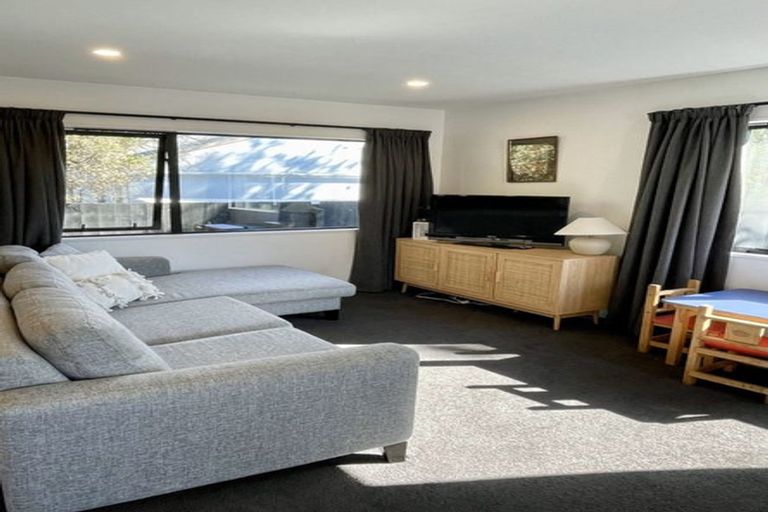 Photo of property in 33 Flockton Street, Mairehau, Christchurch, 8013