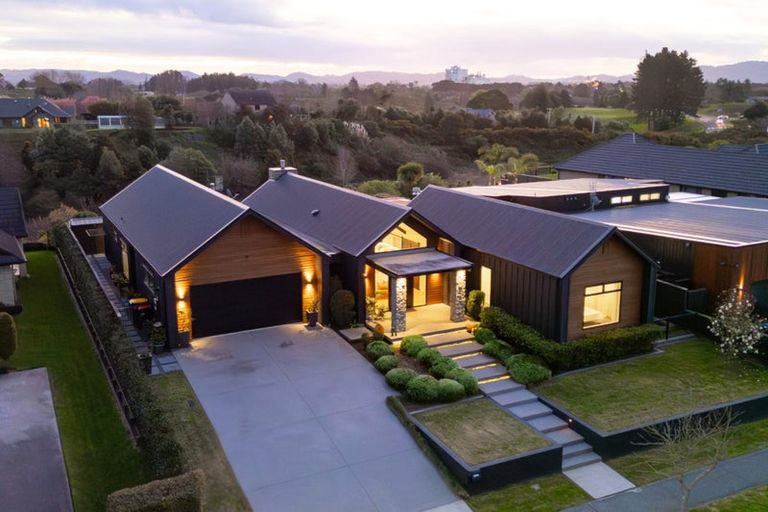 Photo of property in 49 Roy Hilton Drive, Flagstaff, Hamilton, 3210