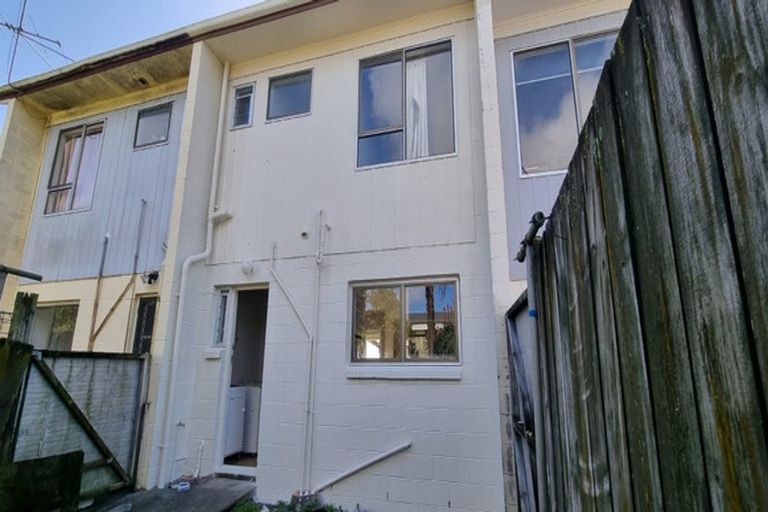 Photo of property in 3/24 Copley Street, New Lynn, Auckland, 0600