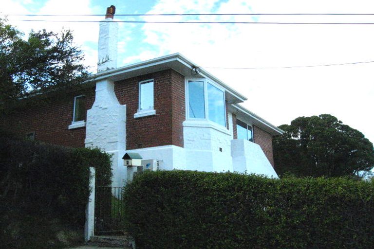 Photo of property in 2 Manuka Street, Ravensbourne, Dunedin, 9022