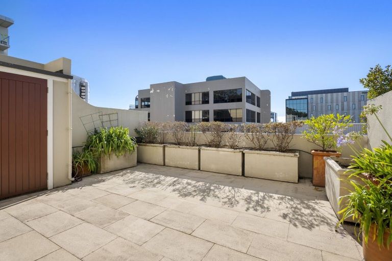 Photo of property in Domain Terraces, 1w George Street, Newmarket, Auckland, 1023