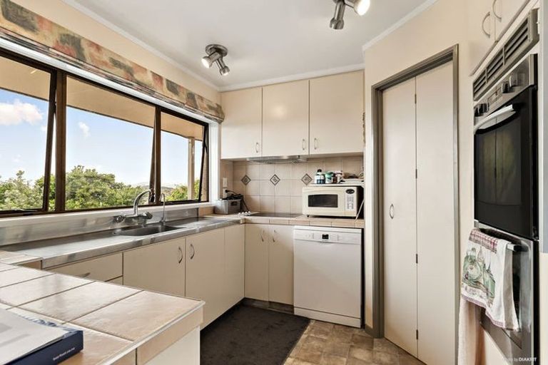 Photo of property in 64 Adams Road South, Pukekohe, 2676