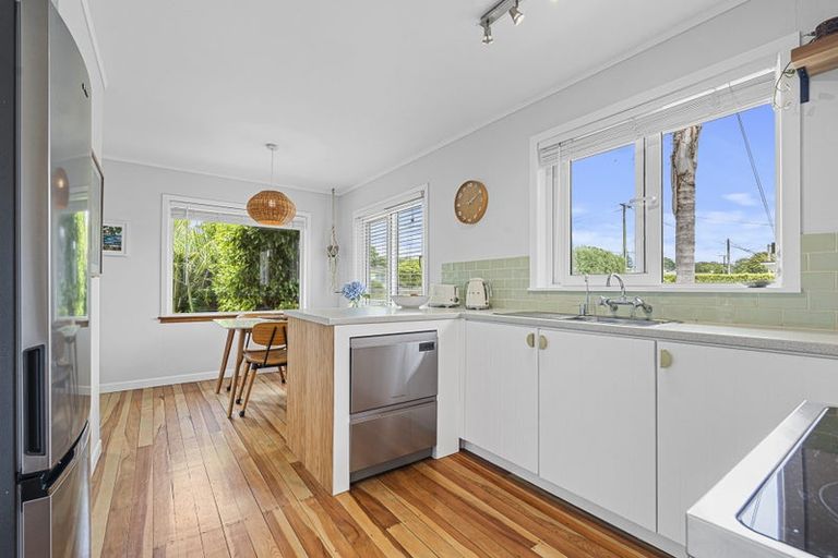 Photo of property in 144 Pioneer Road, Spotswood, New Plymouth, 4310