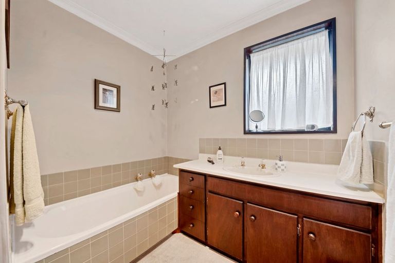 Photo of property in 2/30 Strickland Street, Sydenham, Christchurch, 8023