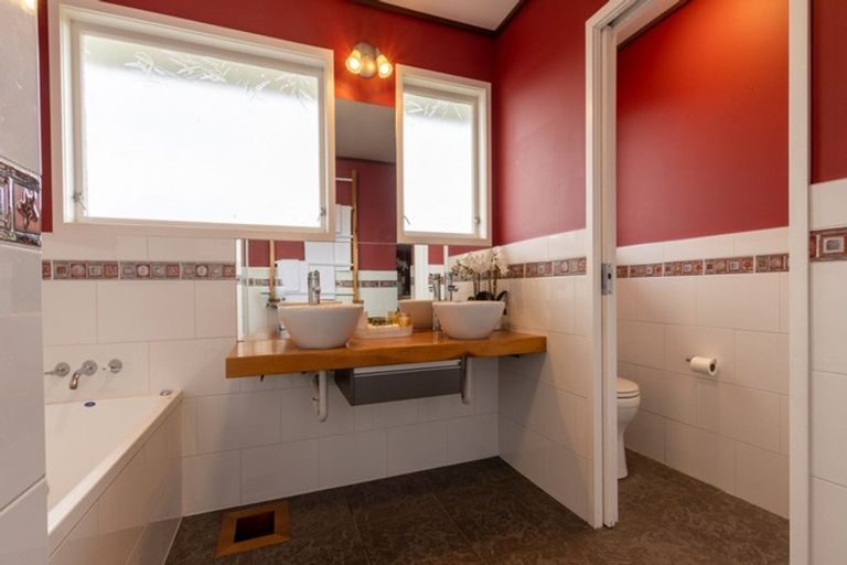 Photo of property in 49 Scott Street, Leamington, Cambridge, 3432