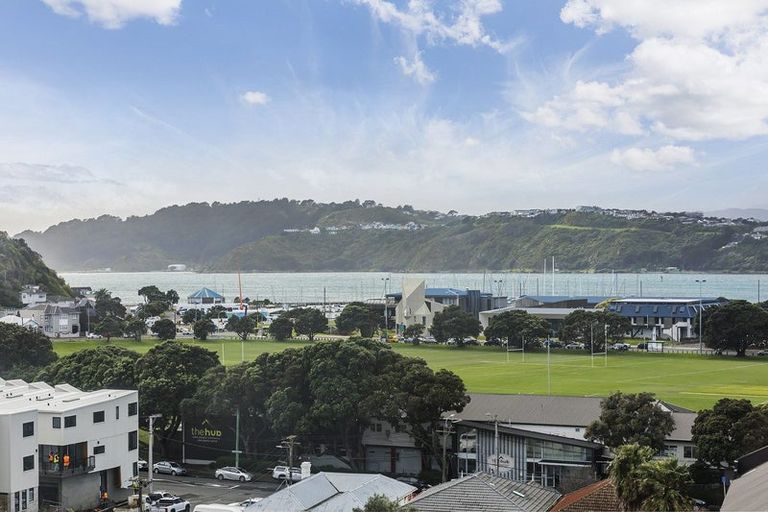 Photo of property in 21 Crawford Road, Kilbirnie, Wellington, 6022