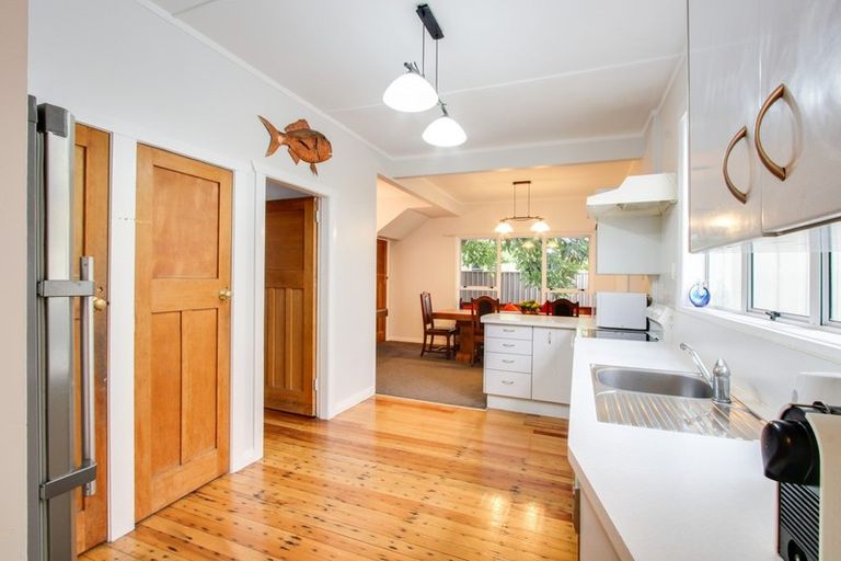 Photo of property in 906 Saint Aubyn Street East, Parkvale, Hastings, 4122