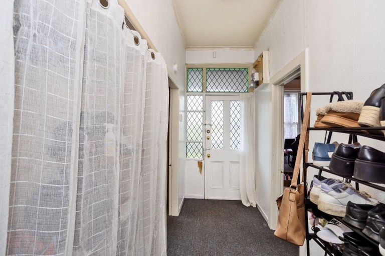 Photo of property in 8 Centre Street, Strathern, Invercargill, 9812