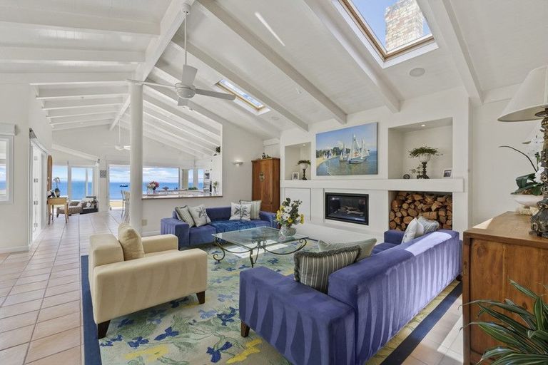 Photo of property in 9a Holiday Road, Milford, Auckland, 0620