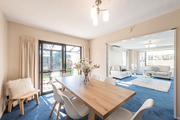 Photo of property in 2 Rubens Place, Burnside, Christchurch, 8053