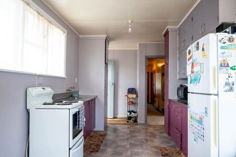 Photo of property in 65 Cornfoot Street, Castlecliff, Whanganui, 4501