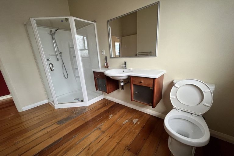 Photo of property in 11 Baldwin Street, Moera, Lower Hutt, 5010