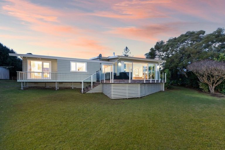 Photo of property in 77 Goods Road, Otumoetai, Tauranga, 3110