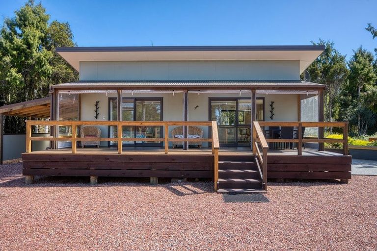 Photo of property in 142 One Mile Line Road, Arahura Valley, Hokitika, 7882