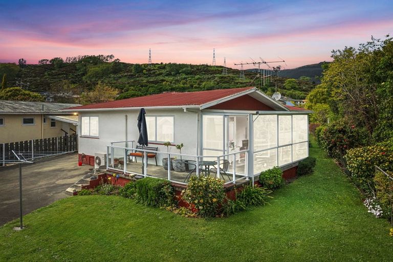 Photo of property in 304 The Ridgeway, Stoke, Nelson, 7011