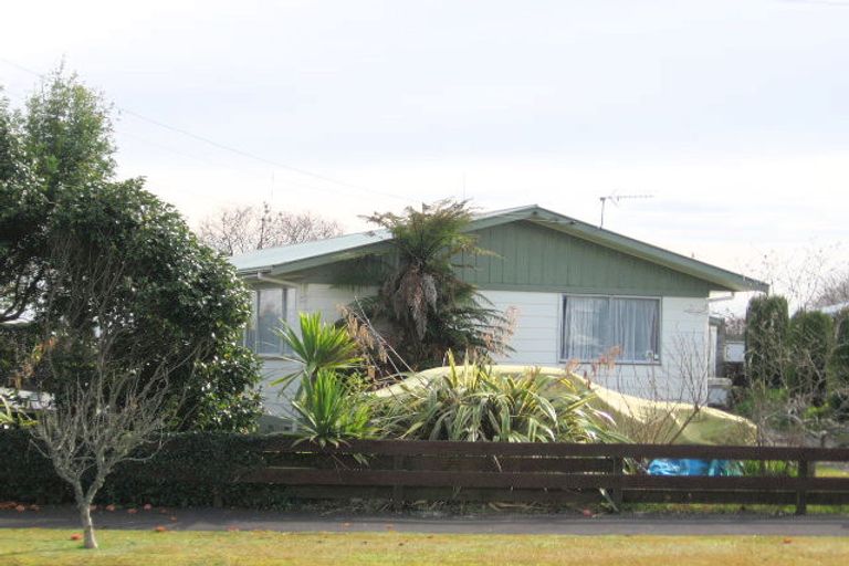 Photo of property in 42 Cecil Street, St Andrews, Hamilton, 3200