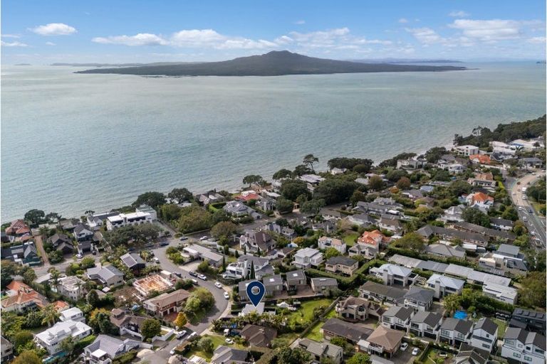 Photo of property in 3 Arthur Crescent, Hauraki, Auckland, 0622