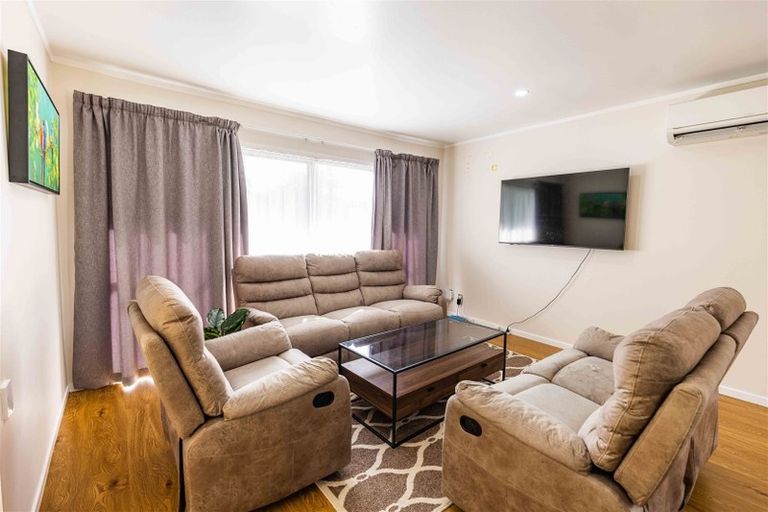 Photo of property in 3/10 Browns Road, Manurewa, Auckland, 2102