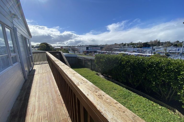 Photo of property in 91 Union Road, Howick, Auckland, 2014