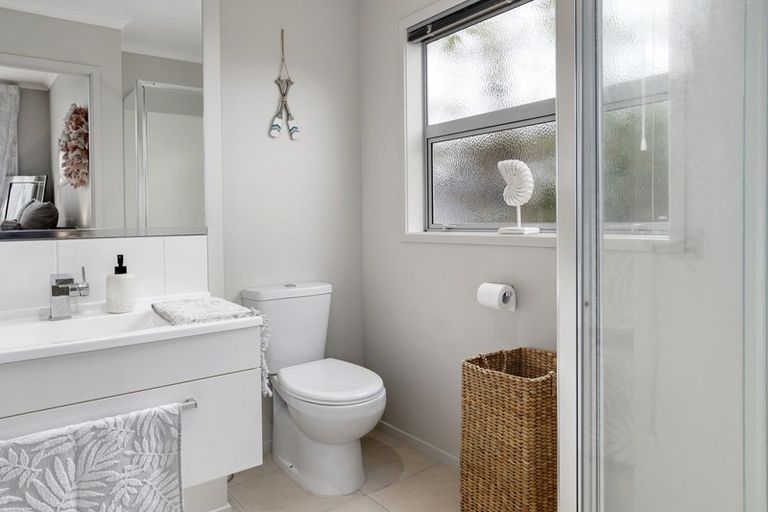 Photo of property in 7 Tory Way, Omokoroa, 3114